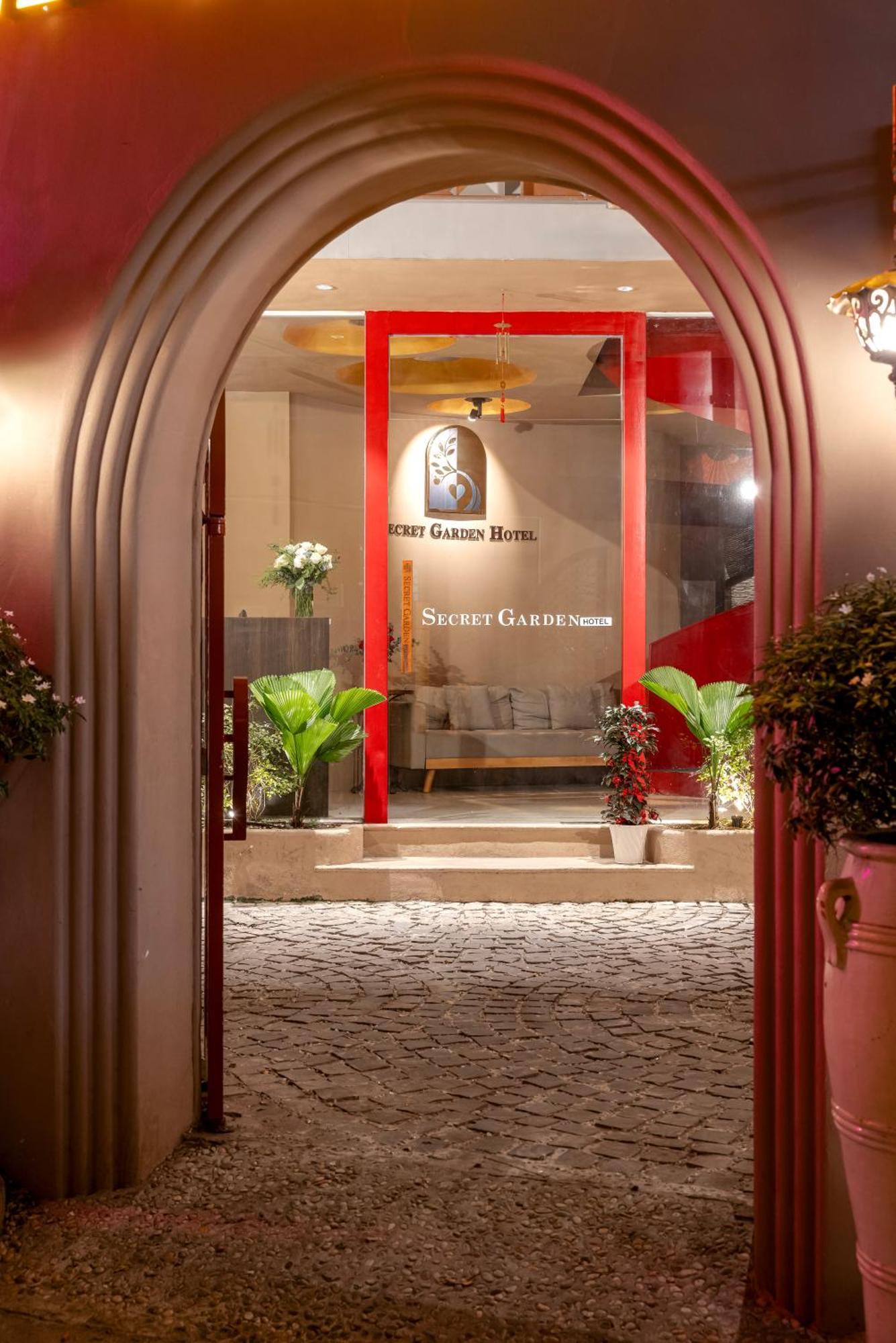 Secret Garden Hotel Ho-Chi-Minh-Stadt Exterior foto